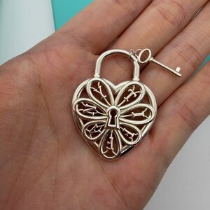 Tiffany & Co. XL enchant filigree heart w key pendant sterling silver